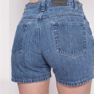 ☀️EUC Riveted by Lee Jena Shorts Size 8M